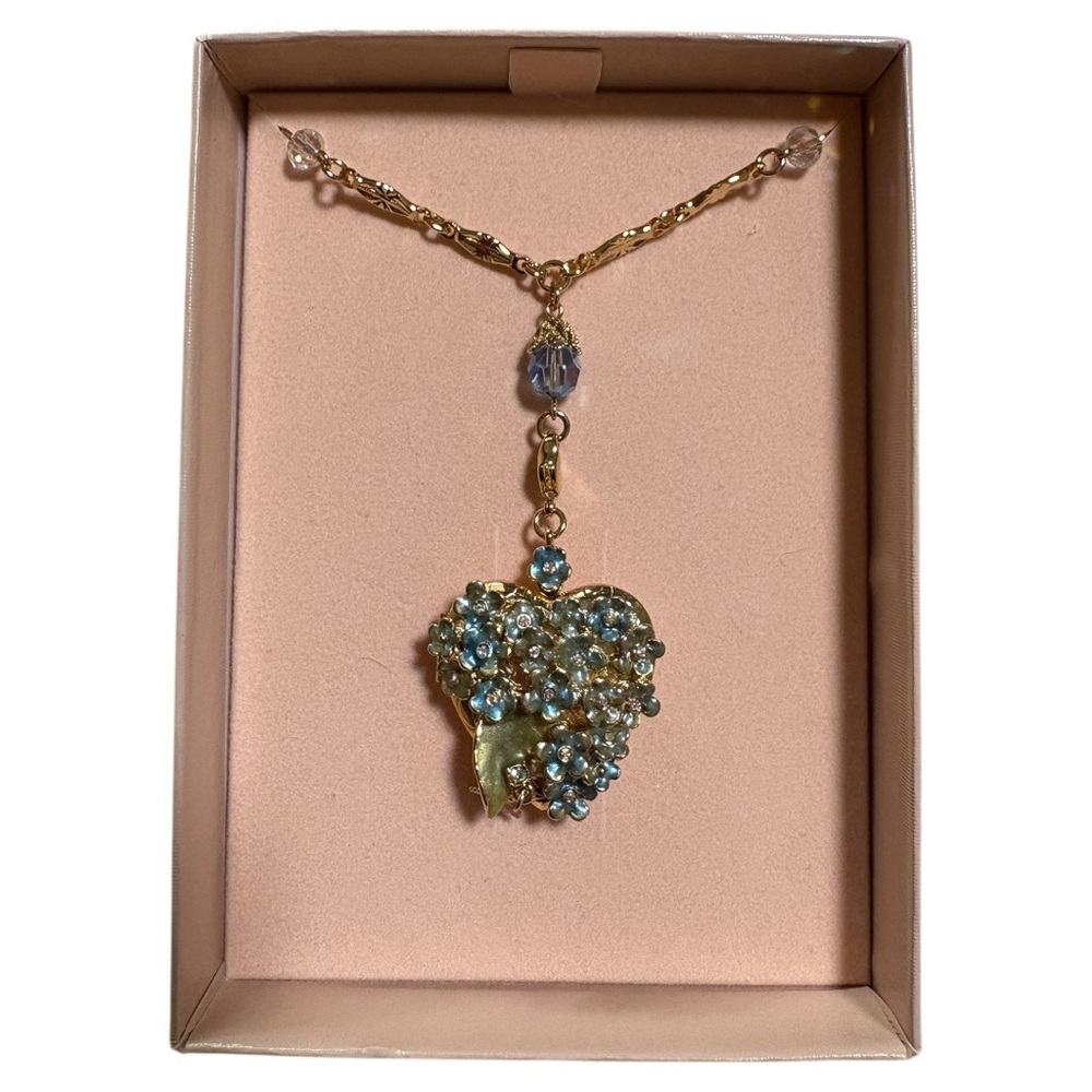 Kirks Folly Forget Me Knot Locket Necklace Never Been Worn Vintage